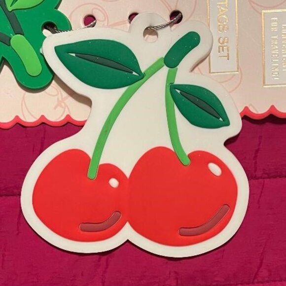 BRAND NEW ~ CHERRY / CHERRIES / TRAVEL / TRAVELING BAG TAGS & WRISTLET STRAP SET - Picture 4 of 11